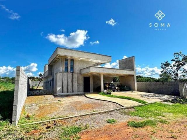 CASA DE 4 SUÍTES NO CONDOMÍNIO SAN FRANCISCO II TORORÓ