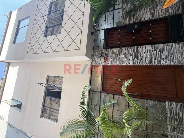Casa De 4 Pisos Vive A Pasos Del Mar En Una De Las Zonas Más Buscadas De Miraflores