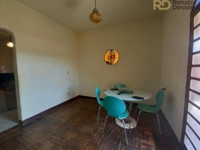 Casa de 4 quartos à venda no Esplanada
