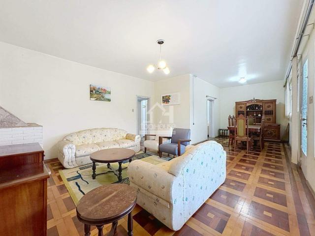 CASA DE 4 QUARTOS MOBILIADA NO BAIRRO SÃO BENTO