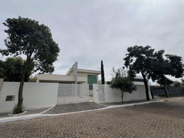 CASA DE 4 QUARTOS NO JARDIM BOTÂNICO + PISCINA + PRÓXIMO À PONTE JK