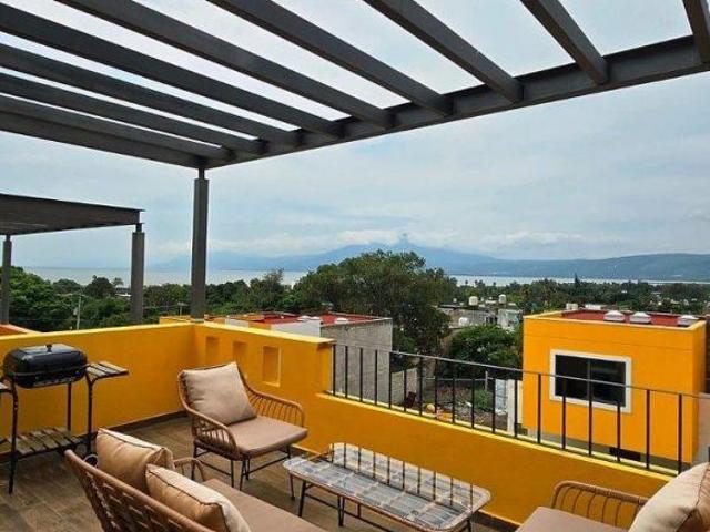 Casa de 4 recamaras a estrenar en condominio, en Jocotepec