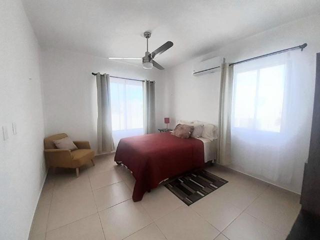 CASA DE 4 RECÁMARAS AMUEBLADA EN PRIVADA DE CONKAL A NORTE DE MÉRIDA