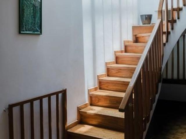 Casa de 4 recámaras con cuarto de servicio y terraza en Las Águilas 1a Sección