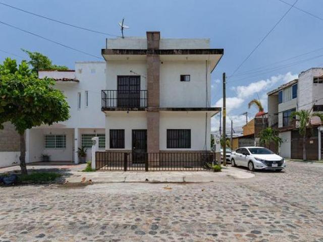 CASA DE 4 RECAMARAS EN PUERTO VALLARTA