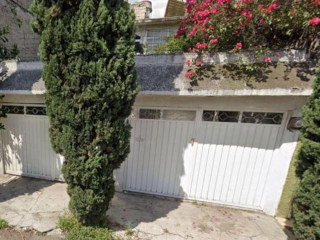 CASA DE 4 RECAMARAS EN VENTA EN VALLE DE ARAGON 3raSECC, ECATEPEC, EDOMEX