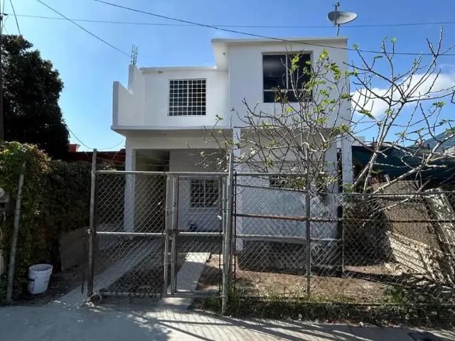 Casa de 4 Recámaras en Villa del Real 4ta Sección | Crédito Infonavit y Bancario