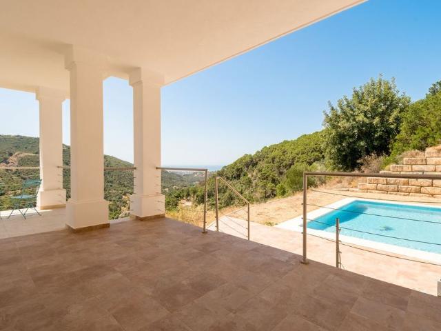 Casa de 551 m2 en venta Benahavís, Andalucía