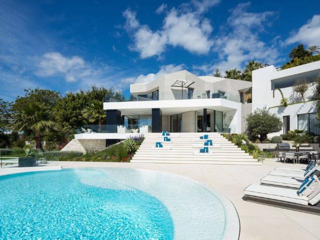 Casa de 555 m2 en venta Benahavís, Andalucía