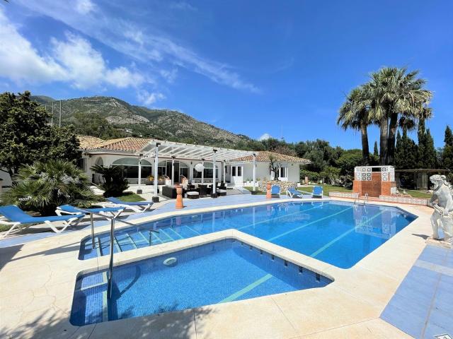 Exclusiva casa en venta Mijas, España