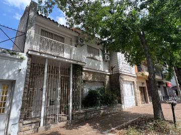 CASA DE 5 AMBIENTES