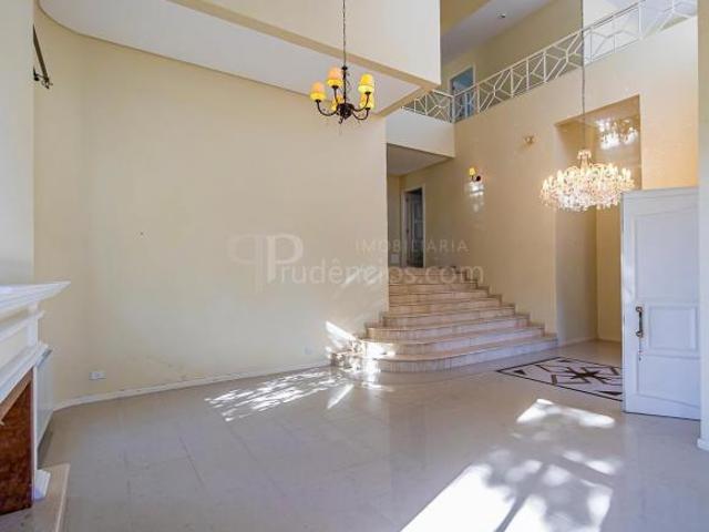 Casa de 5 suítes, piscina, cinema com 670m2 Alphaville Graciosa, PINHAIS PR