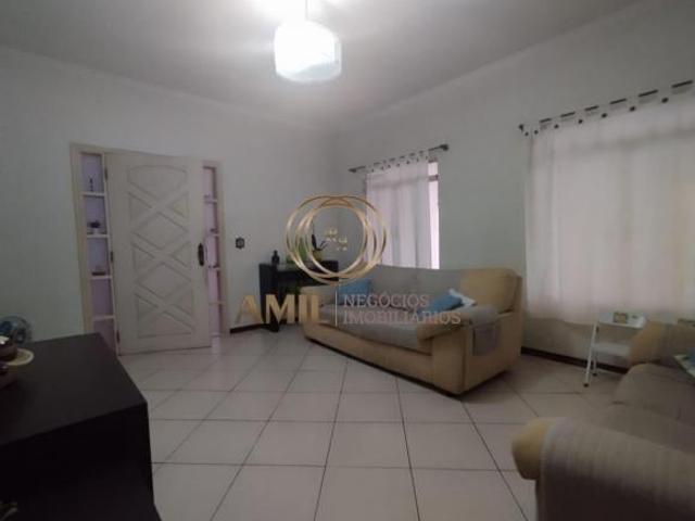 Casa de 5 Quartos à Venda na Vila Tatetuba São José dos Campos SP RA Amil Negócios Imobiliários