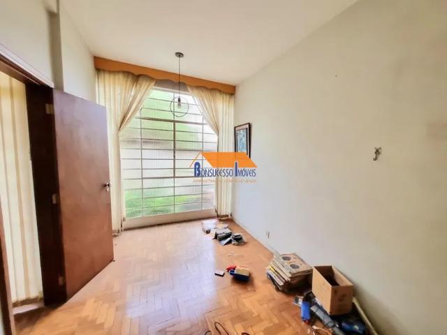 Casa de 5 quartos no bairro Aparecida