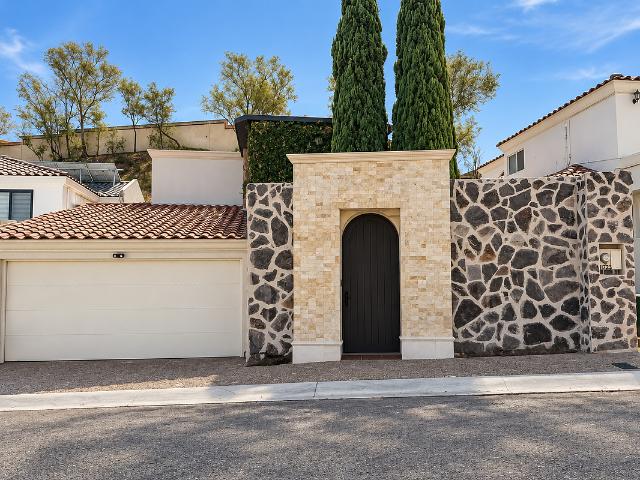 Casa de 5 recámaras en Hacienda Agua Caliente