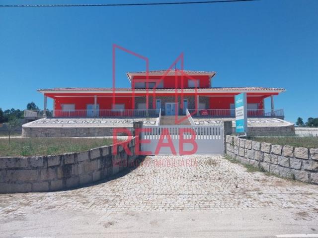 Prestigiosa casa de 660 m² à venda Aguiar da Beira, Portugal