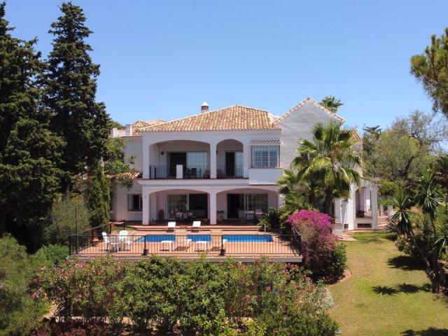 Casa de 675 m2 en venta Marbella, Andalucía