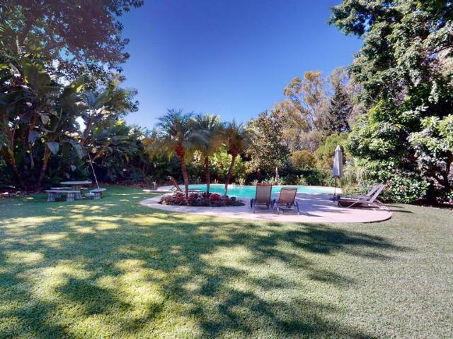 Casa de 688 m2 en venta Estepona, España
