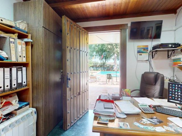 Casa de 697 m2 en venta Polígono 71, Bobadilla, Granada, Provincia de Granada, Andalucía
