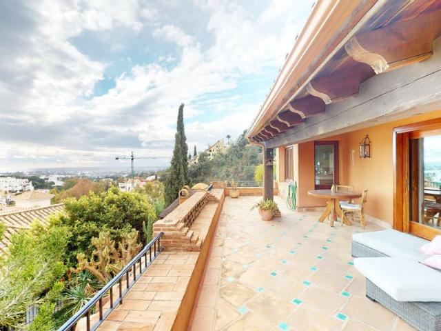 Casa de 600 m2 en venta Benahavís, España