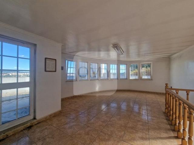Casa de 600 m² à venda Vila Real, Portugal