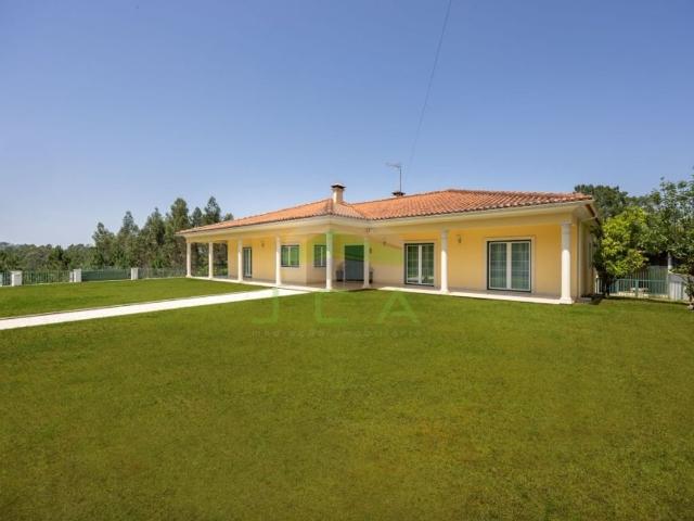 Casa de 632 m² à venda Leiria, Portugal