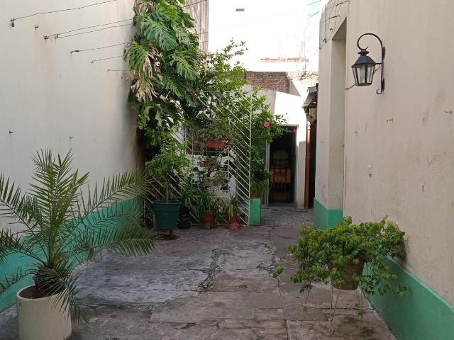 Casa de 6 ambientes en Alquiler en Almagro
