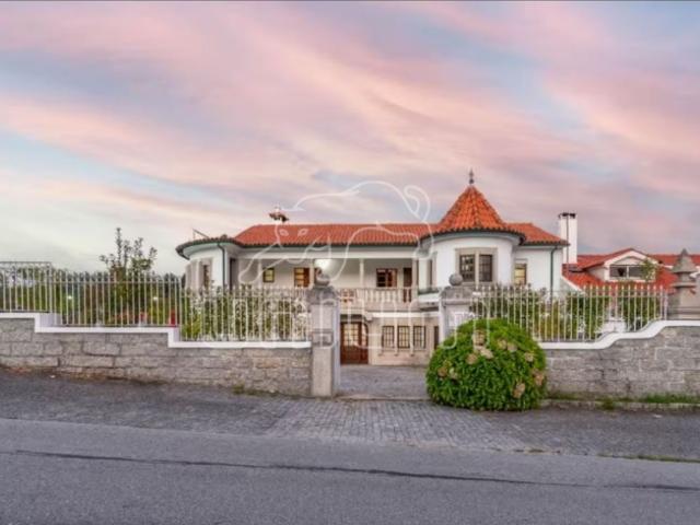 Casa de 755 m² para alugar Igreja Paroquial de Nogueira, Viana do Castelo