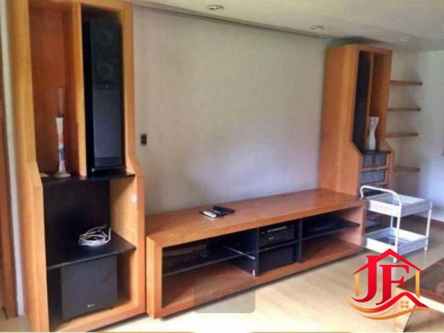 Casa de 780 m² na João da Silva Campos Itaigara Salvador BA, à venda por R$ 3.500.000 ou aluguel por R$ 30.000/mês