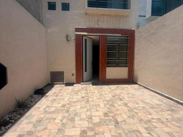 Casa de 85 m² con 3 recámaras en venta en Cumbres de la Pradera