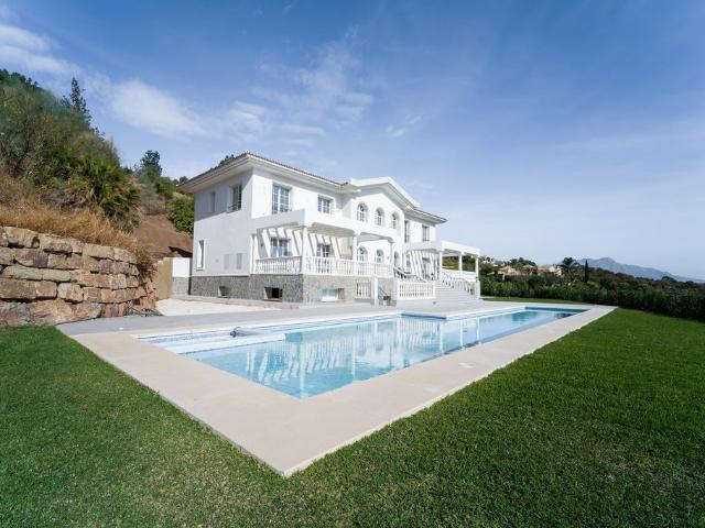 Casa de 860 m2 en venta Benahavís, España