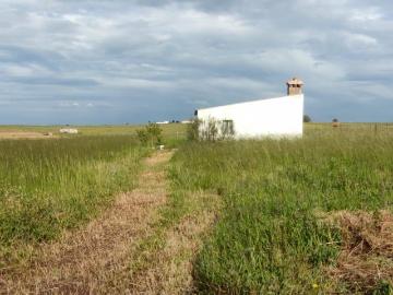 ¡Casa de 88m2 con 14000 m2 de terreno!