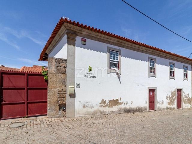 Casa de 800 m² à venda Vila Flor, Coimbra