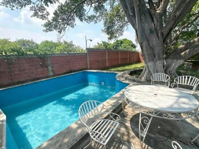 Casa de 900 m² en Oaxtepec Morelos con 3 recámaras y amplio jardín