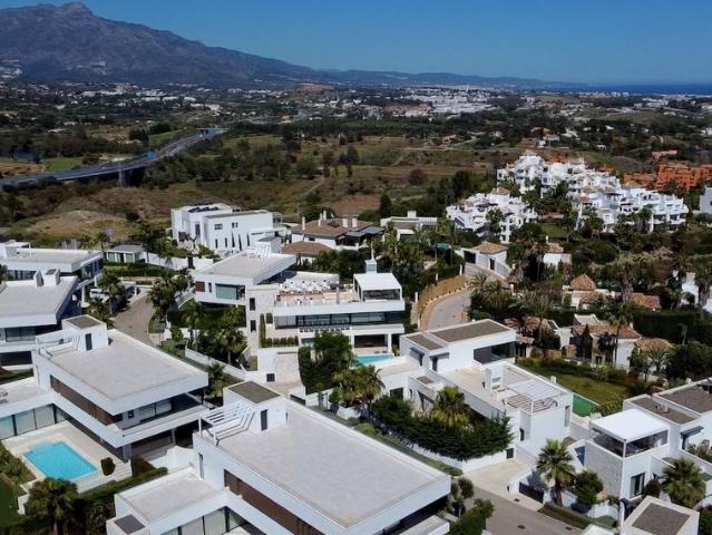 Casa de 916 m2 en venta Benahavís, Andalucía