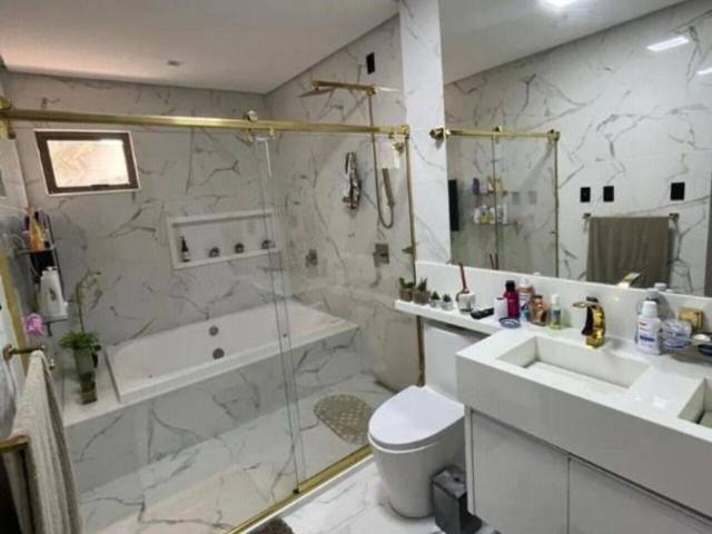 Casa de 922 m² na Das Bromélias Alphaville II Salvador BA, aluguel por R$ 33.000/mês
