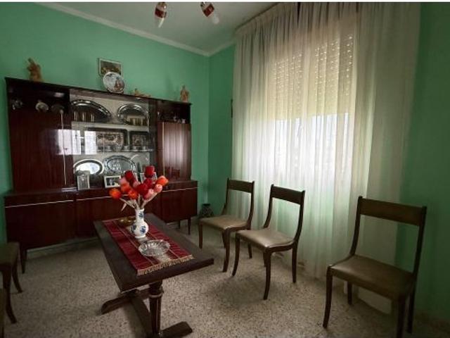 Casa del año 1968 con 368m de superficie y 2.000m de terreno