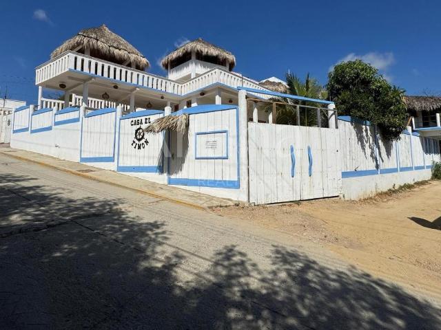 Casa Delf?n en venta, Estacahuite, San Pedro Pochutla, Oaxaca