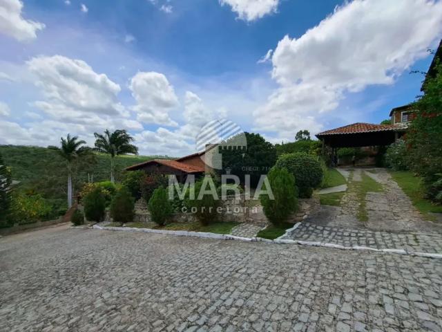 Casa dentro de condomínio à venda em Gravatá/PE! Com 4 suítes!