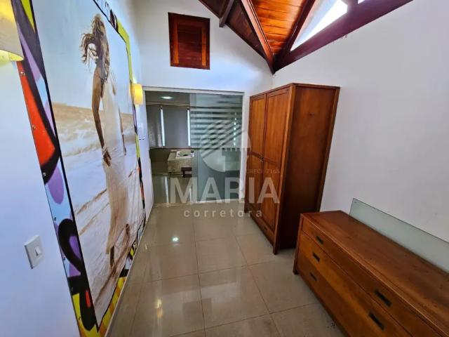 Casa dentro de condomínio à venda em Gravatá/PE! Com amplo jardim e piscina privativa!