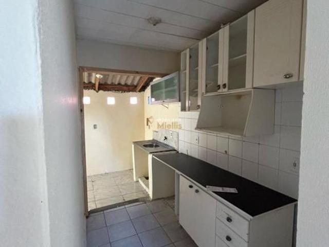 Casa desocupada no Condomínio Village Tarumã