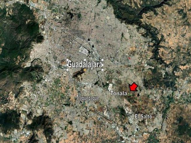 Casa desarrollada en dos niveles con 70 m² construidos con 2 recámaras en venta en Tonalá