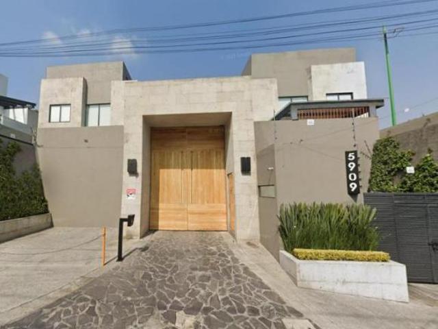 CASA DESIERTO DE LOS LEONES