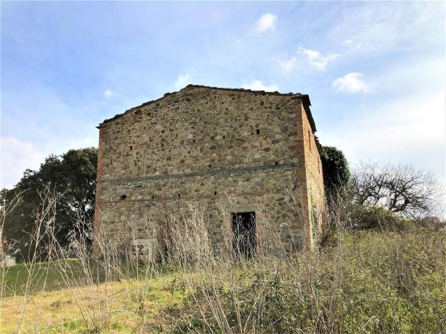Casa di campagna da restaurare 1000m² Chianni