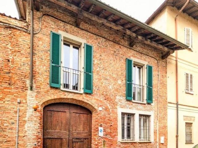 Casa di lusso di 254 mq in vendita Via Porta Nuova, 13, Pavia, Lombardia