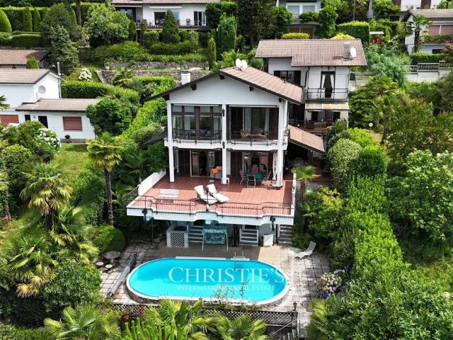 Casa di prestigio di 200 mq in vendita Località Vignone n. 35 Dumenza, Dumenza, Varese, Lombardia