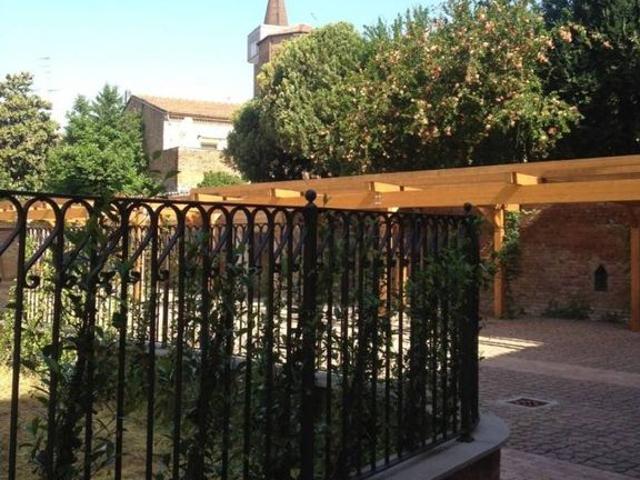 Prestigiosa casa di 200 mq in vendita Piacenza, Italia