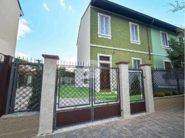 Casa di 144 mq in vendita Via Guglielmo Oberdan, 20, Corsico, Lombardia