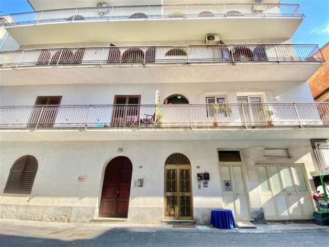 Casa di 148 mq a Centro Giardini Naxos