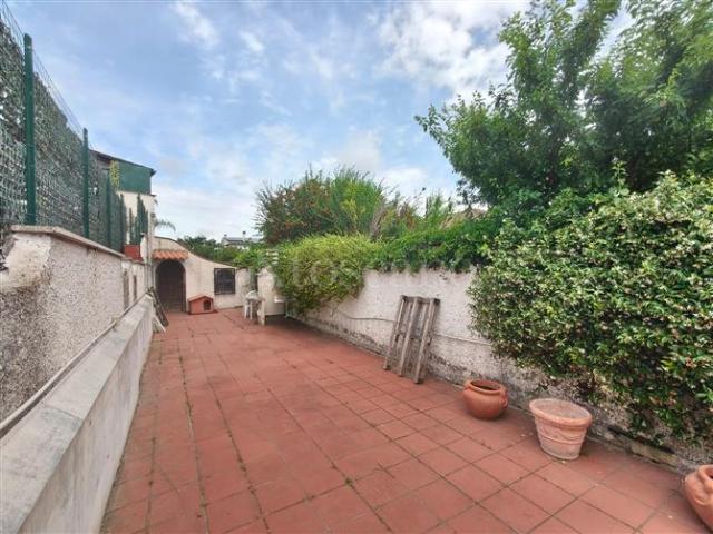 Casa di 150 mq a Axa, Casal Palocco, Infernetto Roma